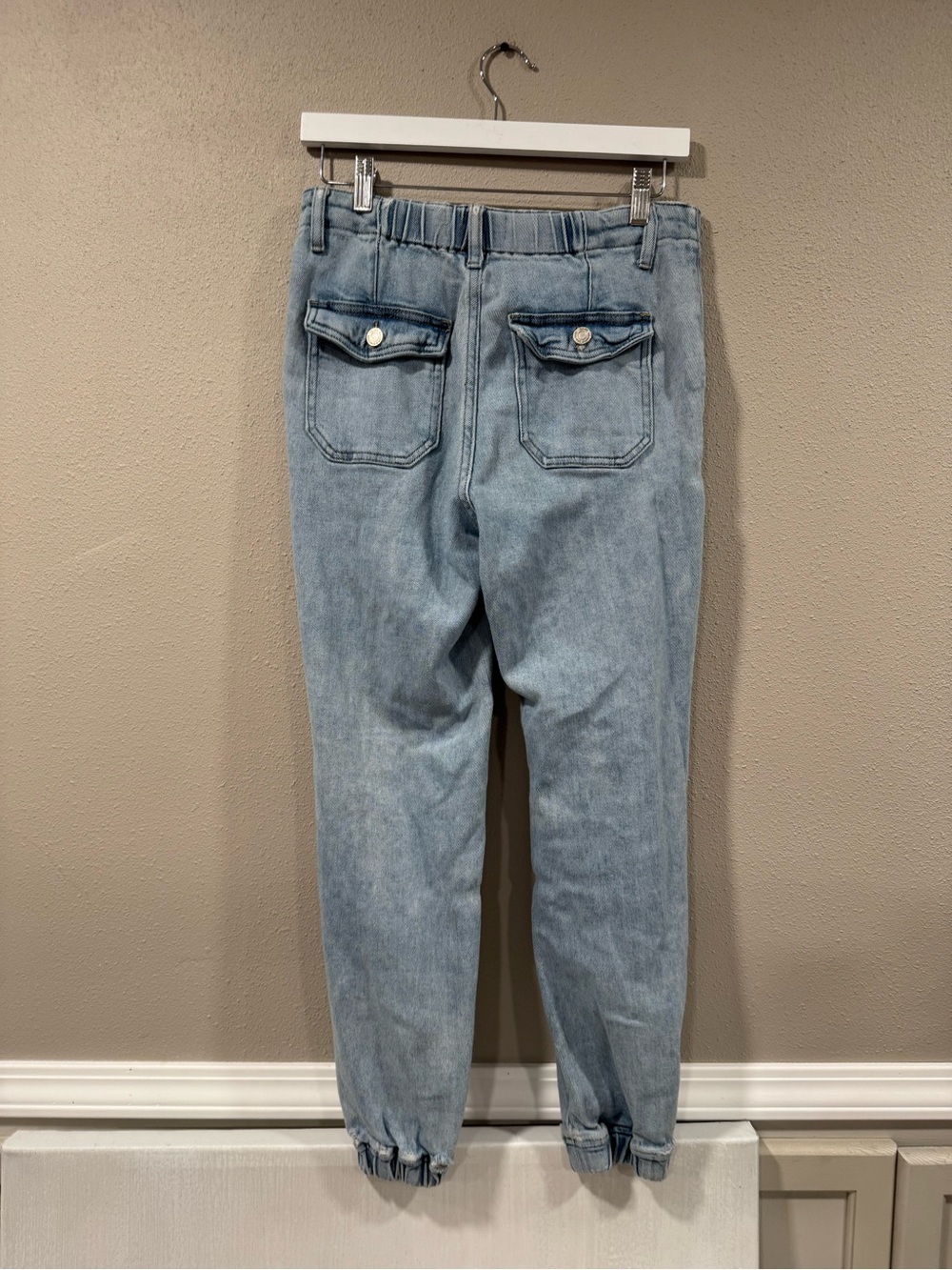Vervet Jogger - Picture 3 of 8